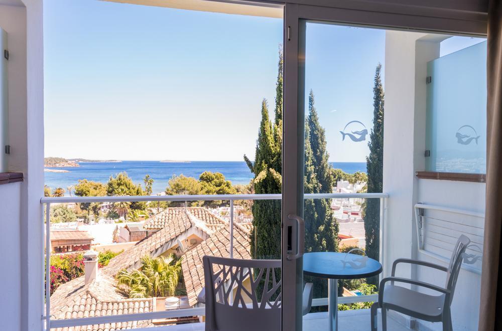 Sirenis Hotel Club Siesta Santa Eularia des Riu Room photo